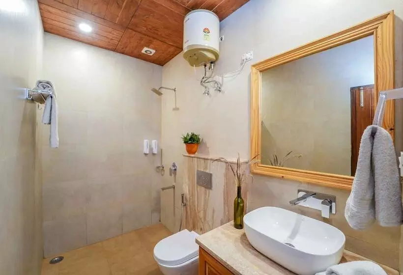 Mussoorie Estate By Dumnu Homes