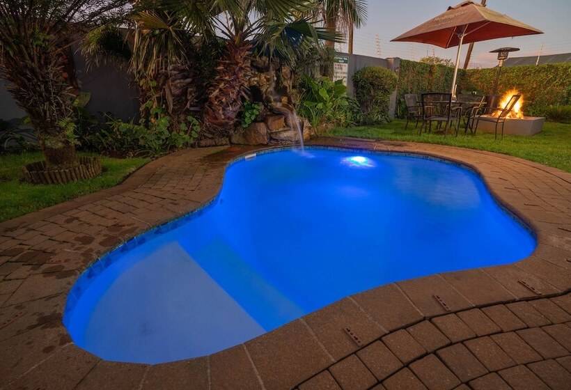 膳宿费 Gusto S Inn