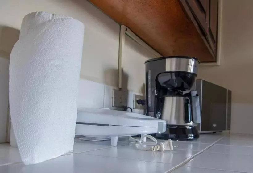 هاستل Las Carmelas, Airport Juan Santamaría, Alajuela, San José