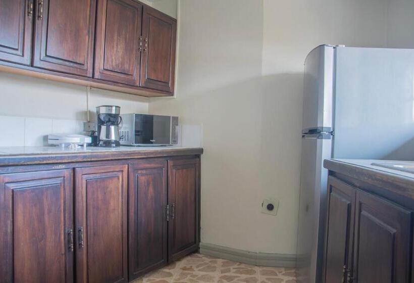 هاستل Las Carmelas, Airport Juan Santamaría, Alajuela, San José