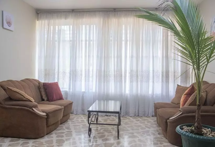 هاستل Las Carmelas, Airport Juan Santamaría, Alajuela, San José