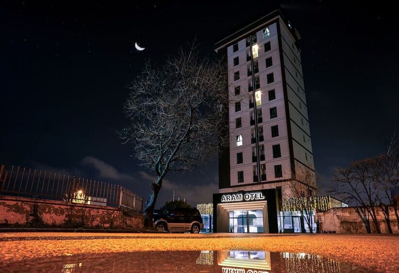 Aram Otel Business & Luxury