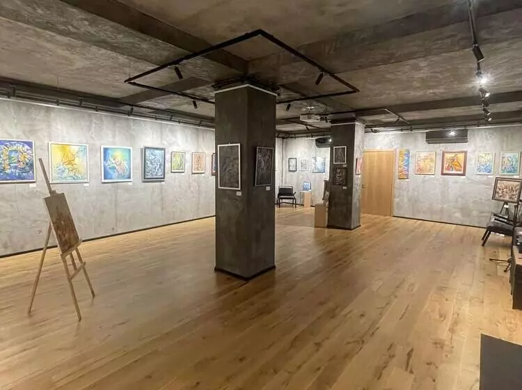 Art Hotel 158
