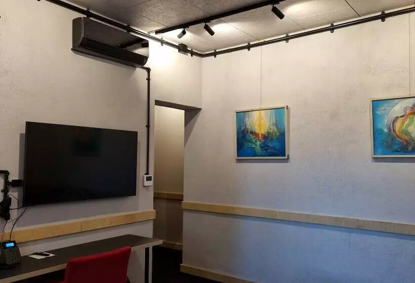 Art Hotel 158