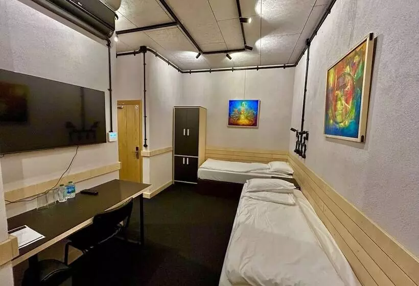 Art Hotel 158