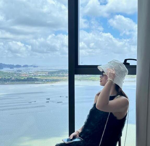 پانسیون Alacarte Ha Long