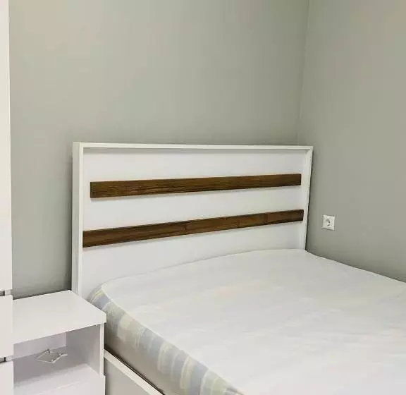 پانسیون Emma S Guest House