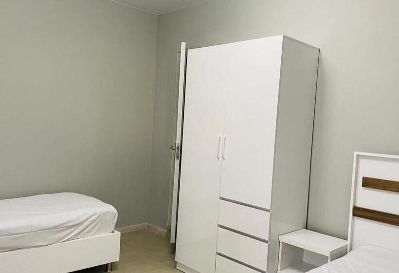 پانسیون Emma S Guest House