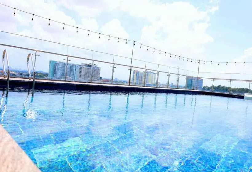 Bcons Ps Hotel And Apartment  Newly Opened
