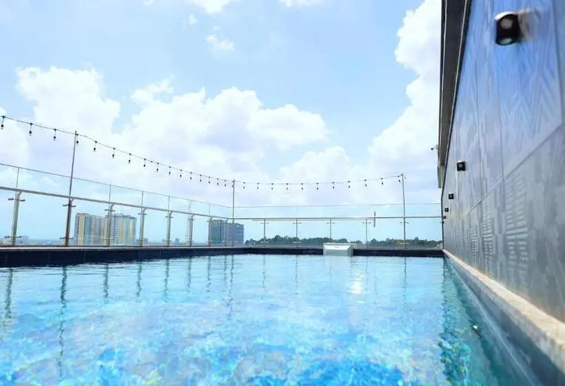 Bcons Ps Hotel And Apartment  Newly Opened