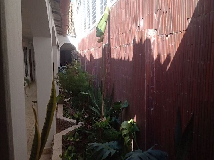 تختخواب و صبحانه Boutique Casa Tres Cruces