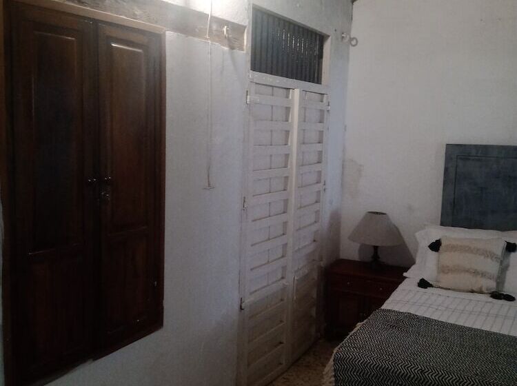 تختخواب و صبحانه Boutique Casa Tres Cruces