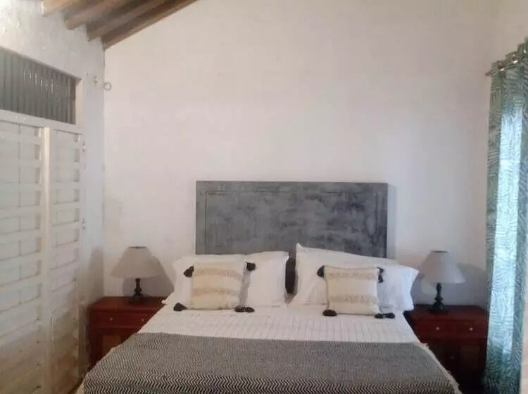 ベッドアンドブレックファースト Boutique Casa Tres Cruces