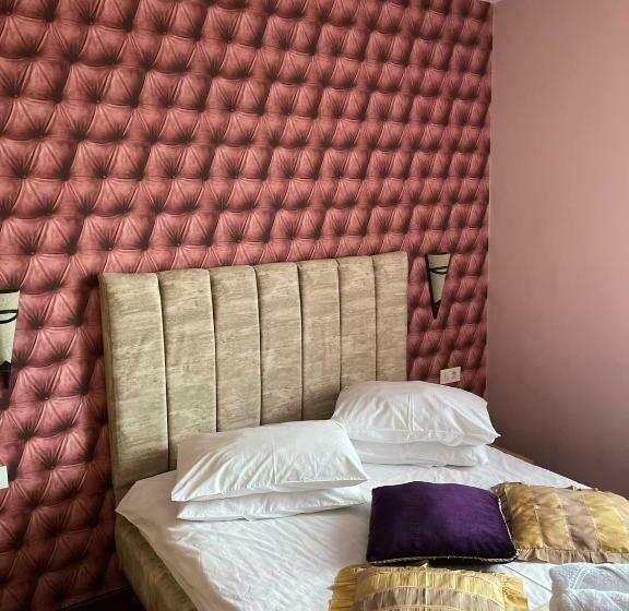 هتل Casa Dunarea By Genco