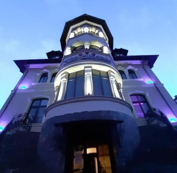 هتل Casa Dunarea By Genco