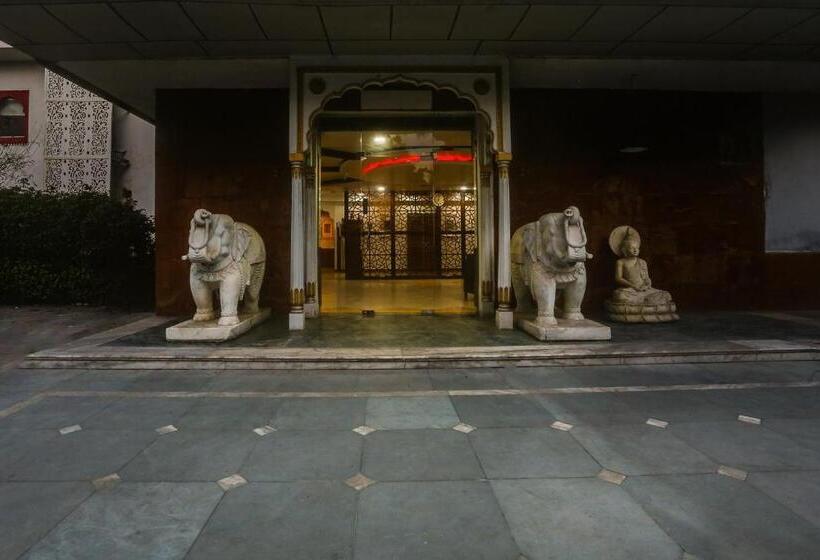 호텔 Super Collection O Bhiwadi Formerly Ridgewood Palace