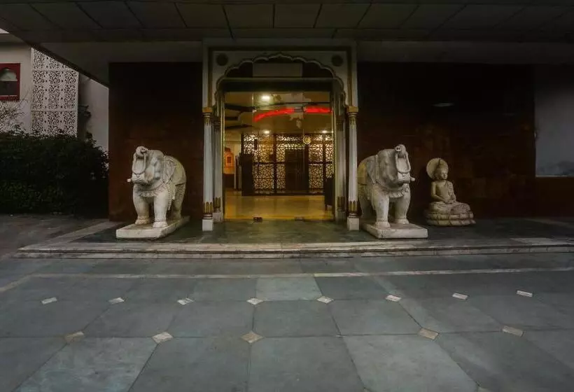 Hotelli Super Collection O Bhiwadi Formerly Ridgewood Palace