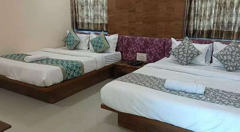 ホテル Dreamland Chandkheda