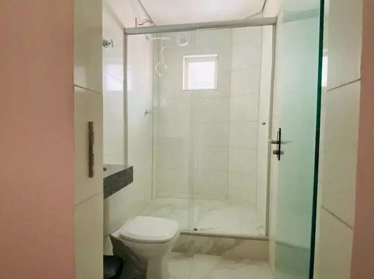 Hotelli Santorine Plaza   Itabira   Próximo A Fundação Cultural Carlos Drummond Andrade