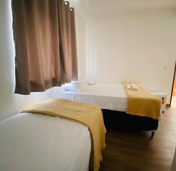 בית מלון כפרי Santorine Plaza   Itabira   Próximo A Fundação Cultural Carlos Drummond Andrade