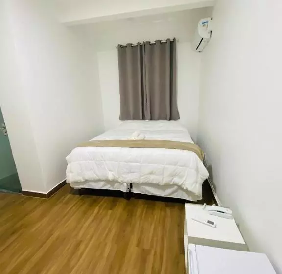 Hotelli Santorine Plaza   Itabira   Próximo A Fundação Cultural Carlos Drummond Andrade