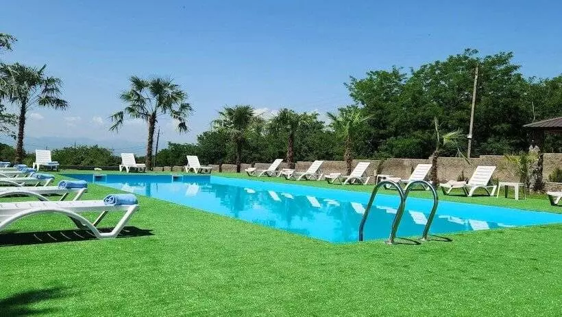 هتل Tilia Kvareli Resort
