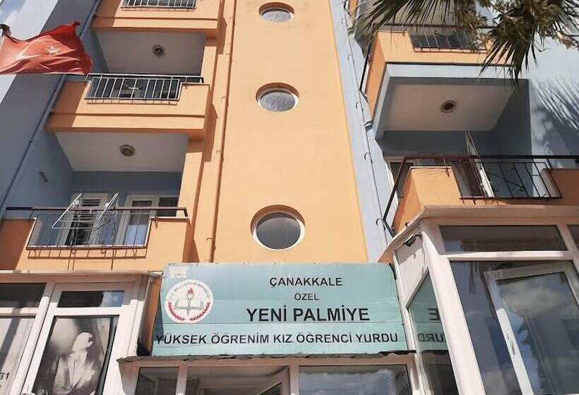 تختخواب و صبحانه Palmiye Guest House