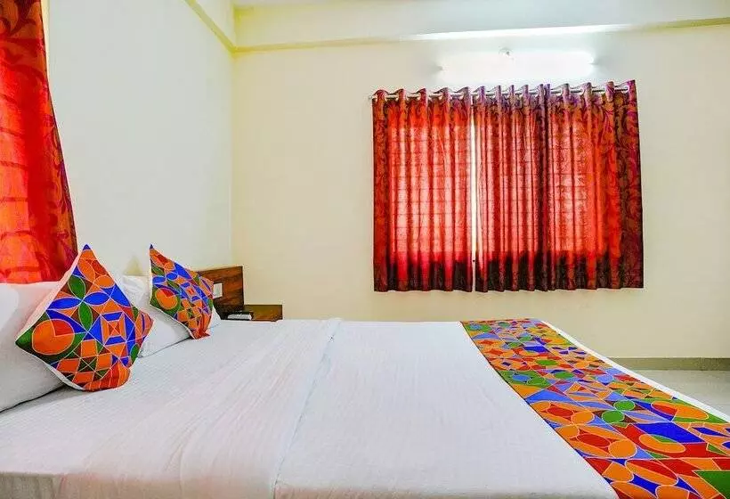 Fabhotel Himalay