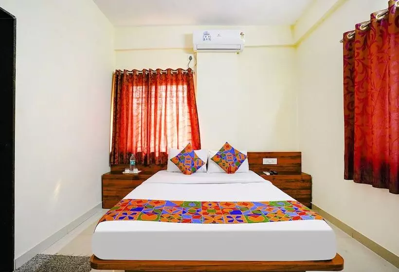 Fabhotel Himalay
