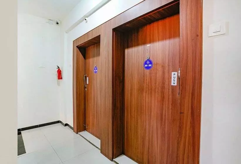 Fabhotel Himalay