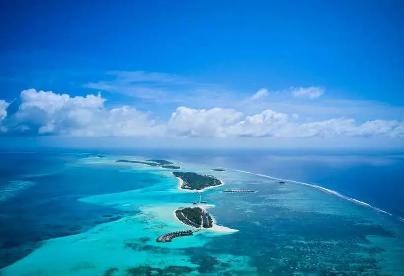 استراحتگاه Jawakara Islands Maldives