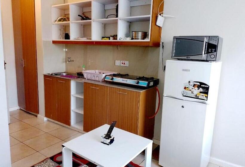 تختخواب و صبحانه Happy Go Lucky