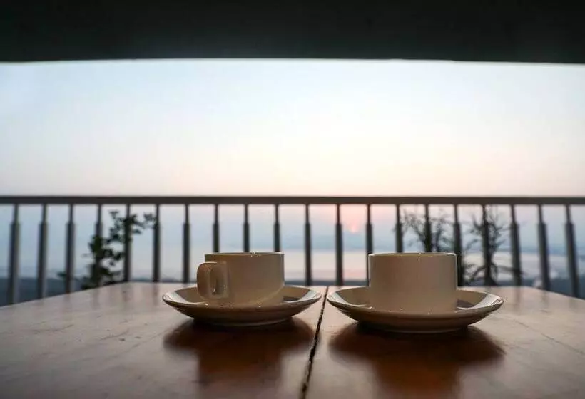 هتل Serenity By Monarch Viman Nagar