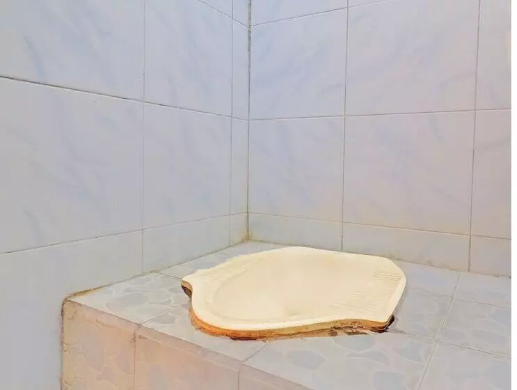 Hotelli Spot On 92404 Pondok Ai