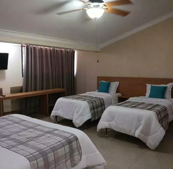 پانسیون Hostal Botanic Garden