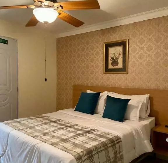 پانسیون Hostal Botanic Garden