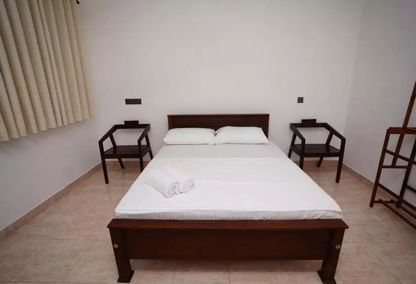 Majatalo River Inn   Fort