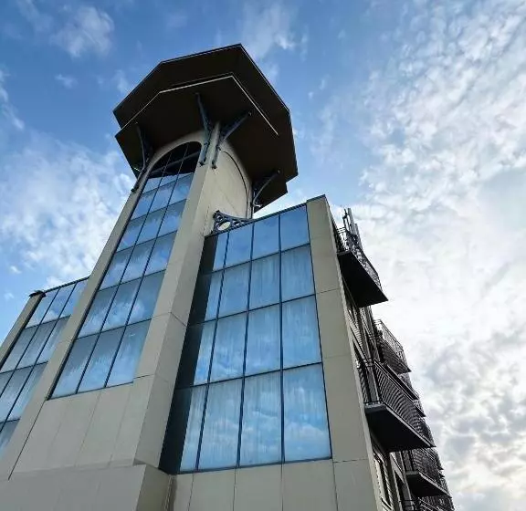 The Atlantis   Tower Apartments