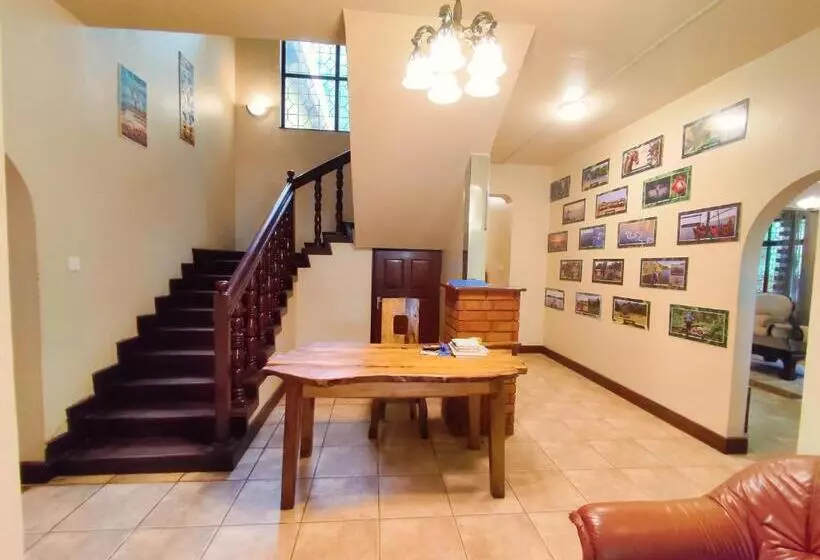 ベッドアンドブレックファースト Wag Hill Homestay
