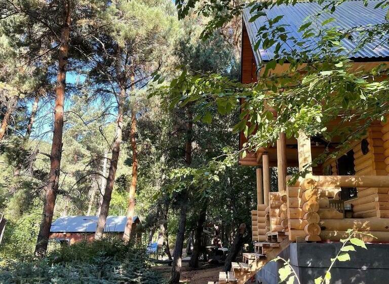 Bed and Breakfast Yeghevni Rest House