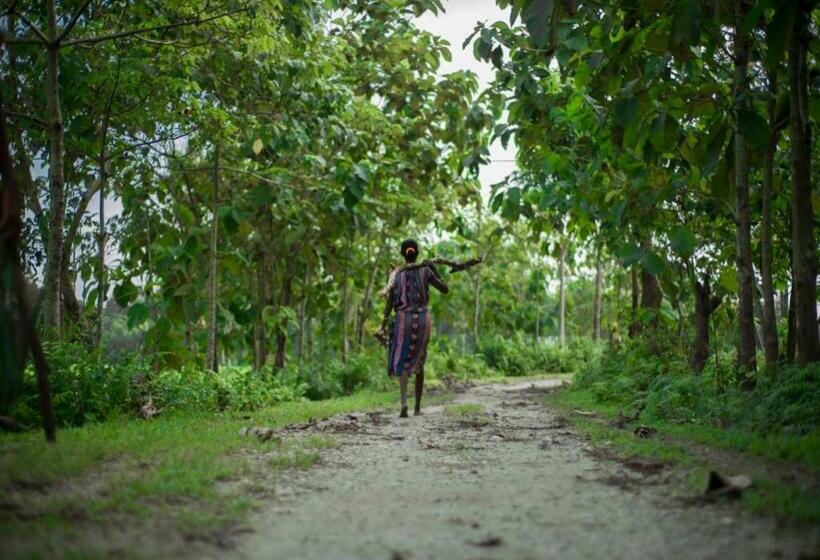 Hotell Aranyabas Homestay Chilapata