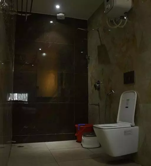 ホテル Imperial Crown