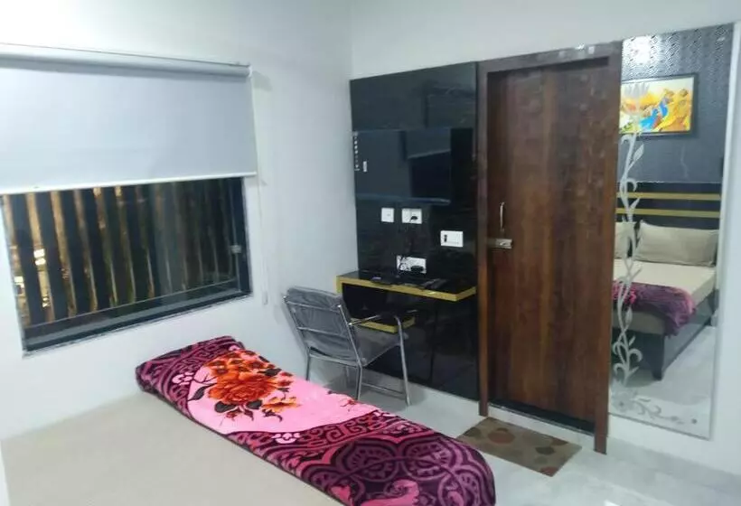 ホテル Imperial Crown