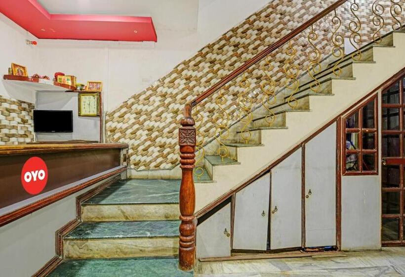 בית מלון כפרי Oyo Flagship 81060 Tulsi Inn