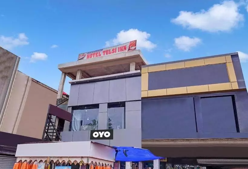 ホテル Oyo Flagship 81060 Tulsi Inn