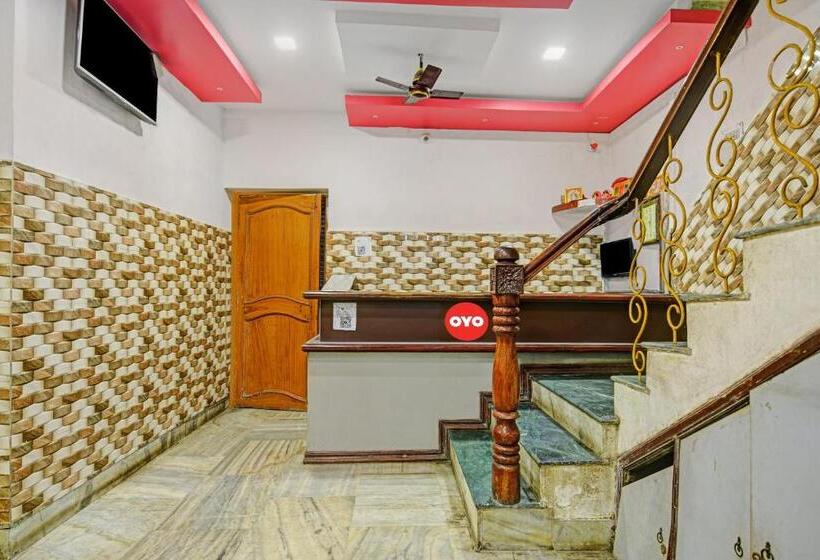 בית מלון כפרי Oyo Flagship 81060 Tulsi Inn