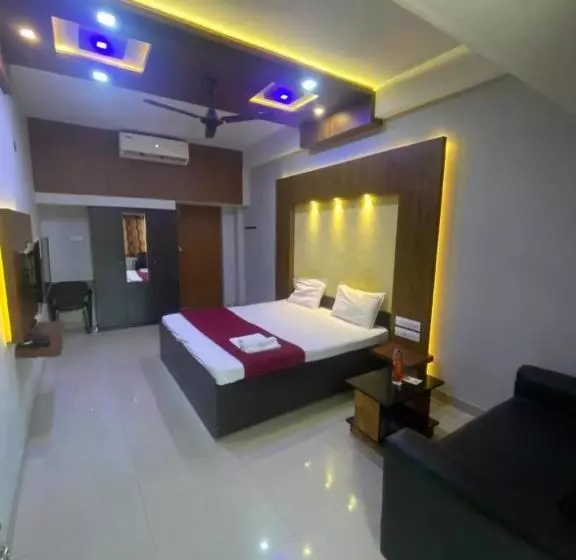 Hotelli Redbell Suites Calicut