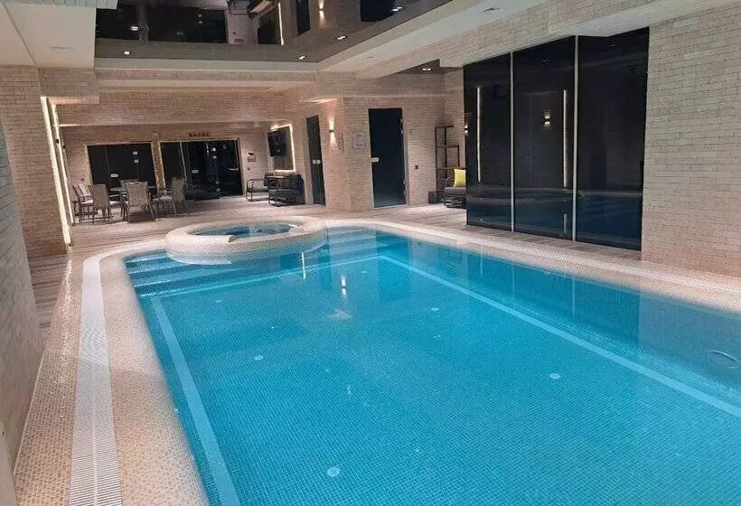 Hotel Wellfort