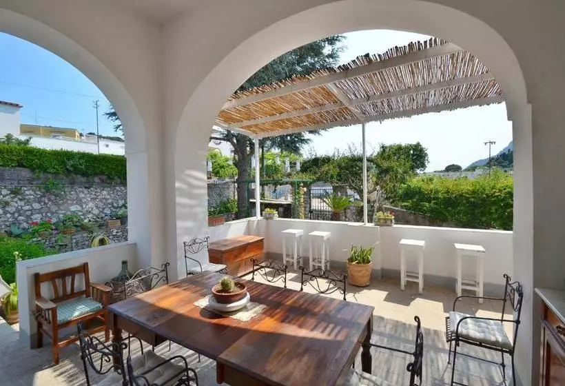 ペンション Dimora Storica Villa Pasquale Capri