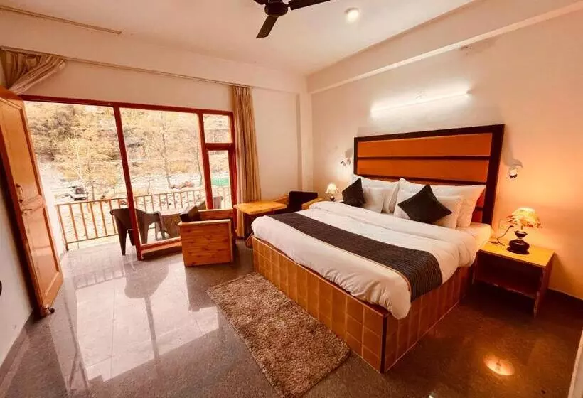 ホテル The Beas Riverside Resort, Manali